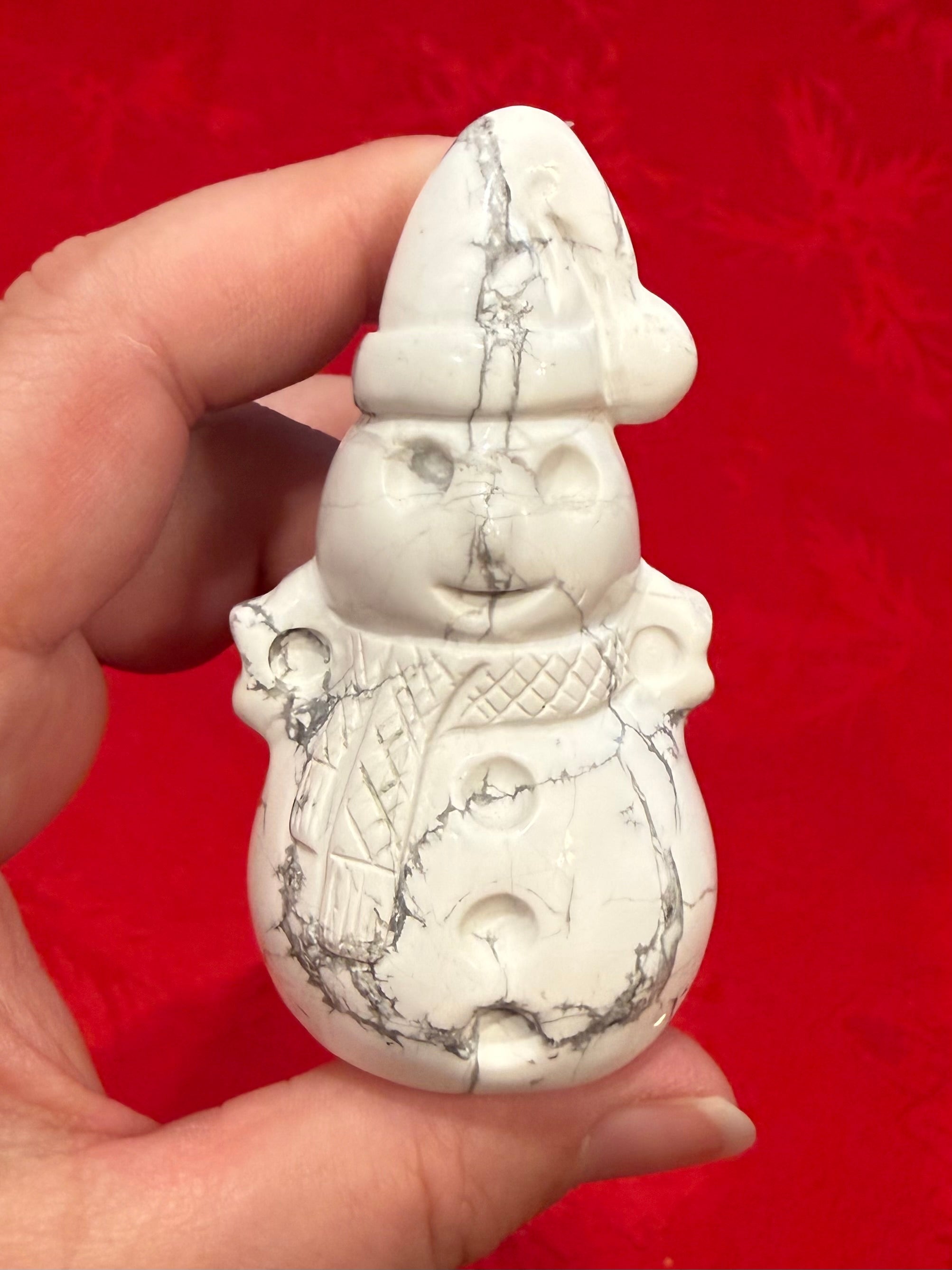 Howlite Snowman in Hat & Scarf Carved Figure