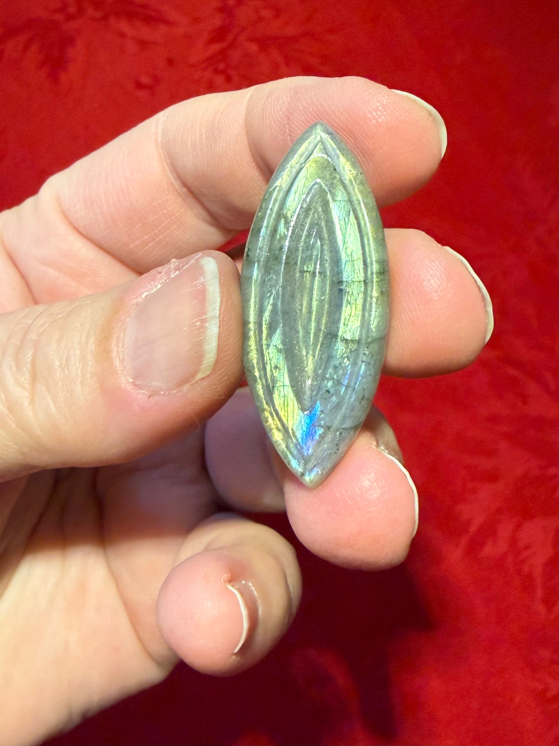 38mm Carved Labradorite Yoni Cabochon