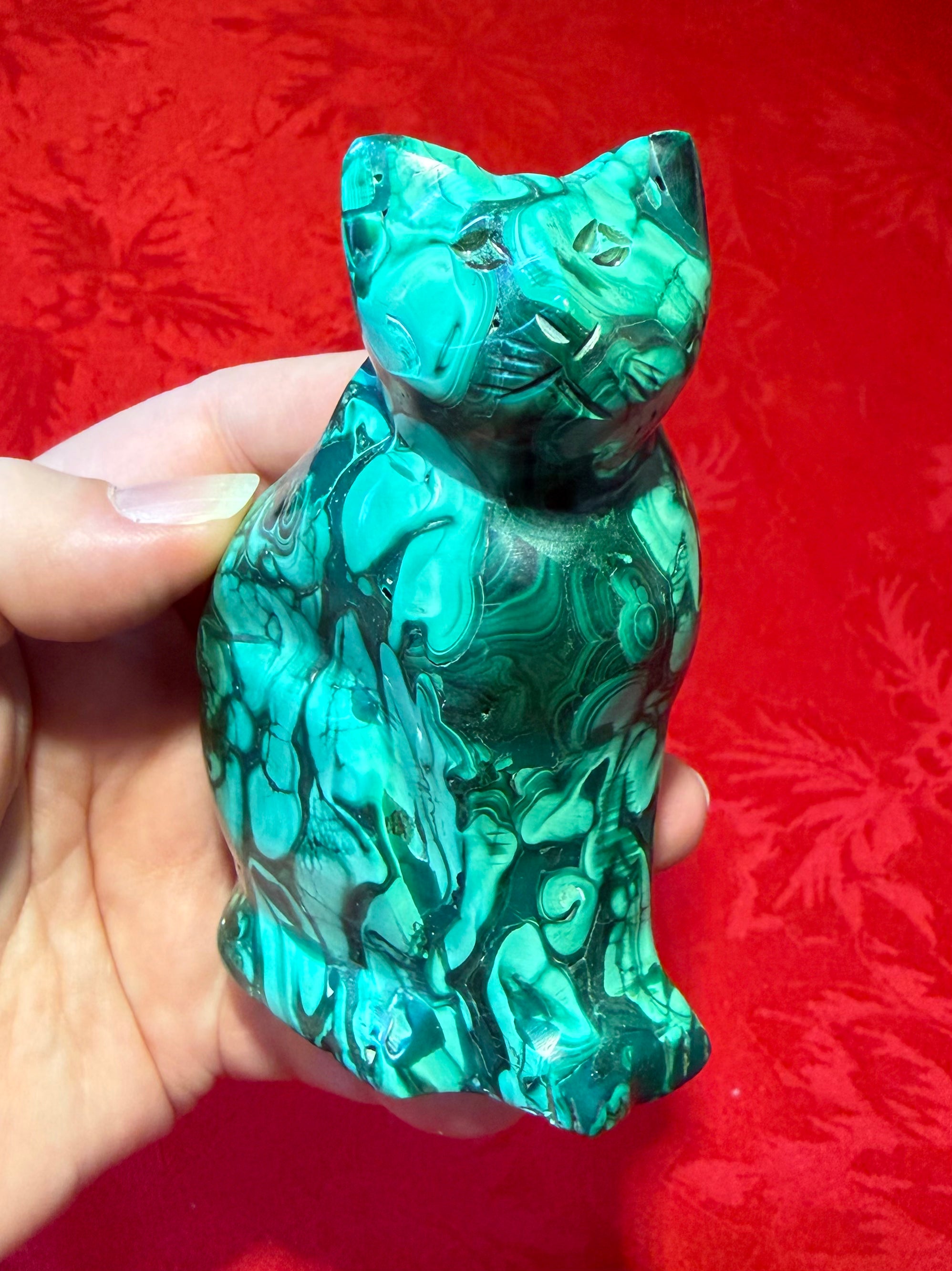 3-5/8” Carved Malachite Kitty Cat