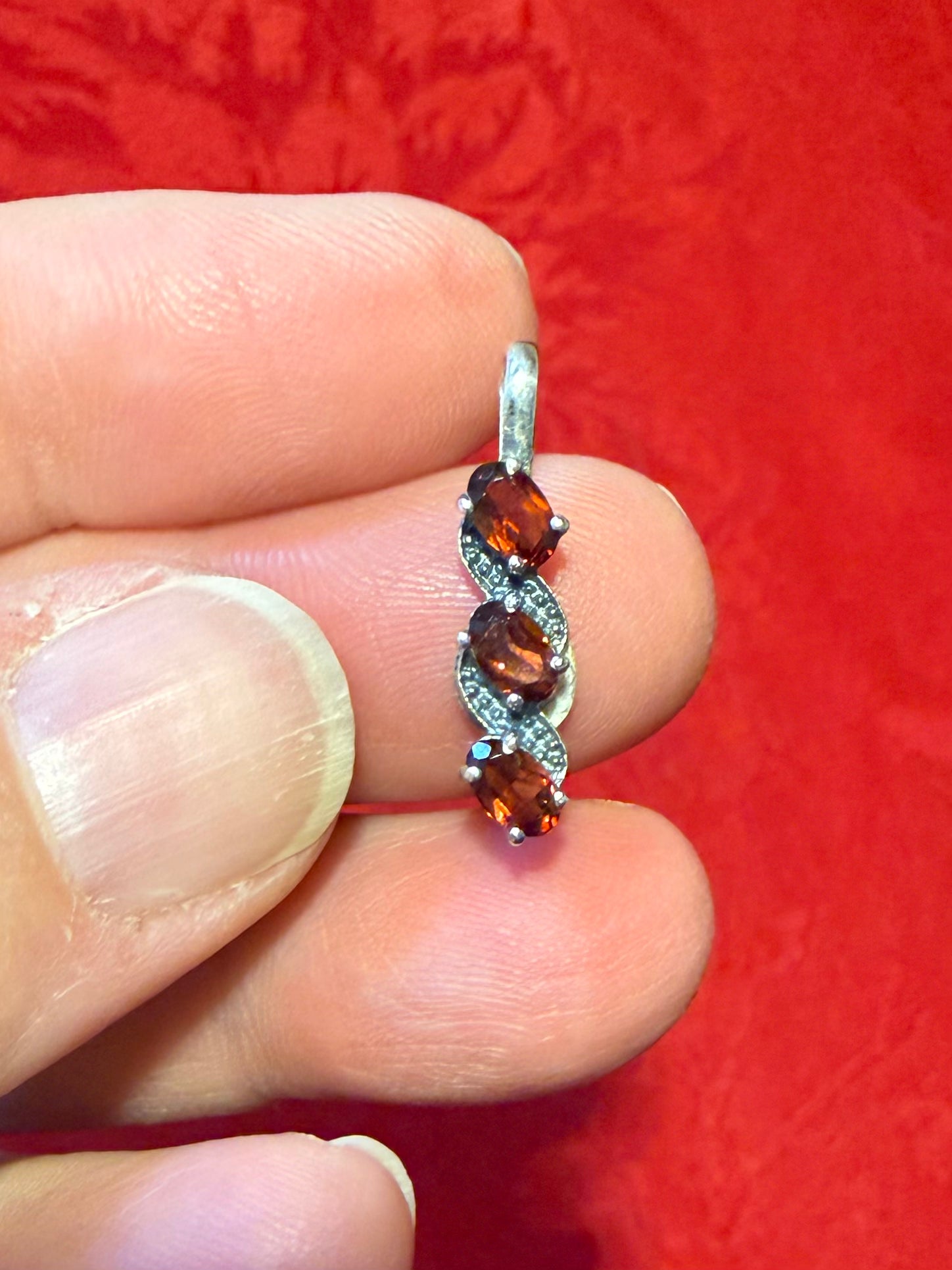 7/8” Faceted Garnet Sterling Silver Pendant