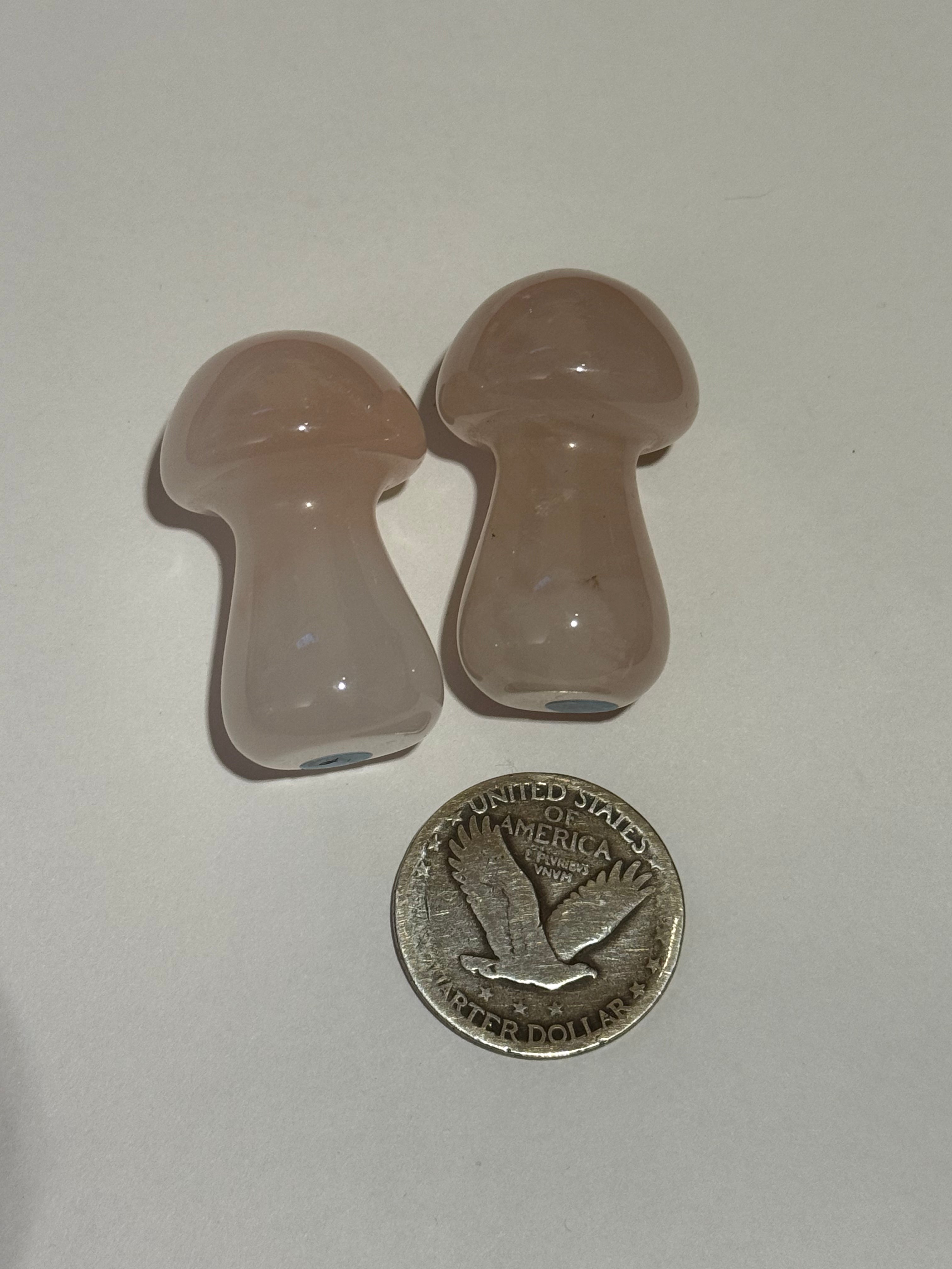 35mm Rose Quartz Carved Mushroom