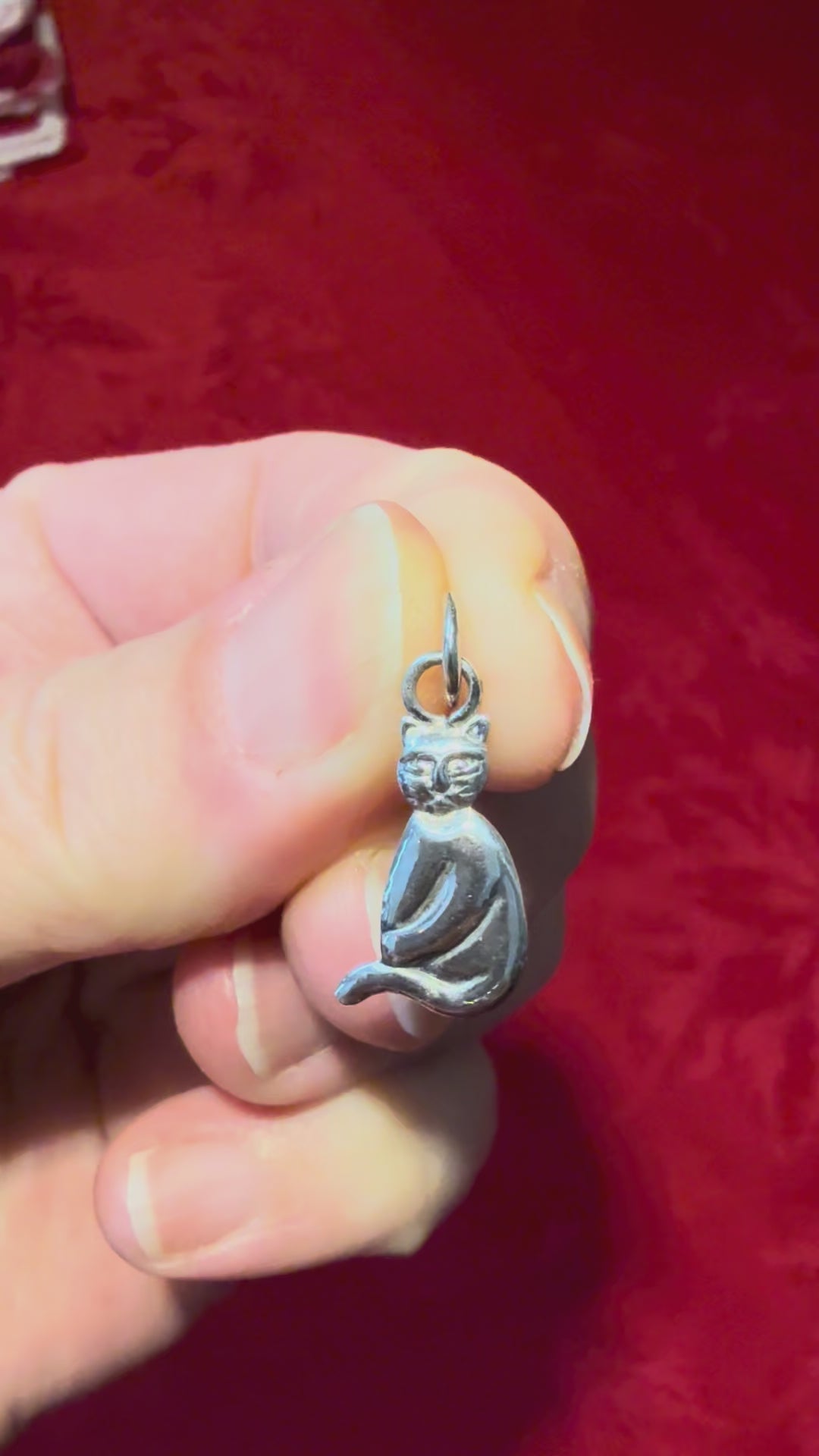 7/8” Sterling Silver Sitting Cat Charm Pendant