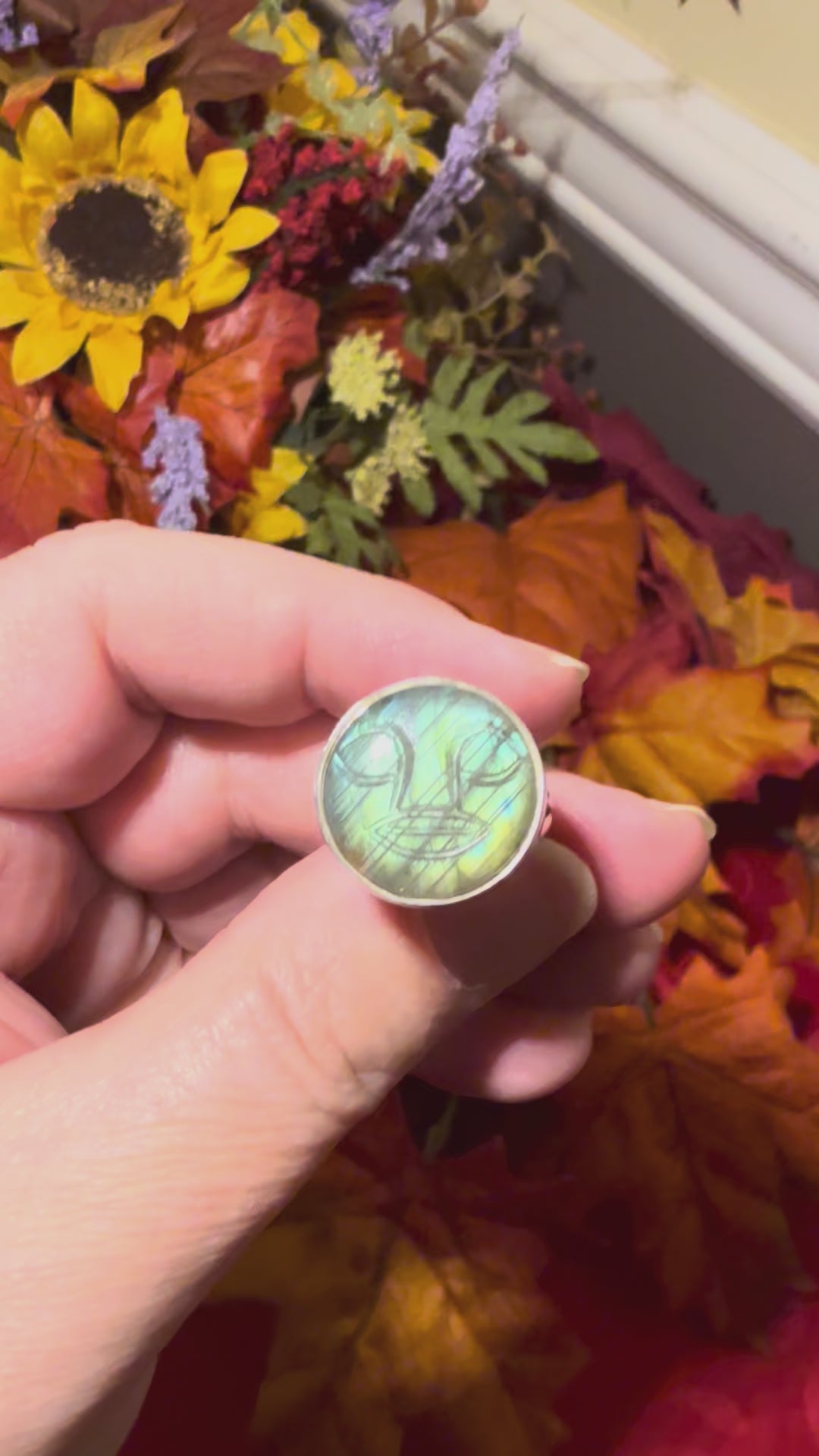 Carved Labradorite Moon Face Sterling Silver Ring, size 7-1/2